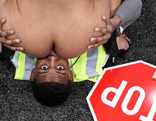 Rose Monroe & Lil D. in Crossing Guard Drills a Massive Donk