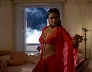 Glamorous indian goddess Anu Agrawal bare-breasted